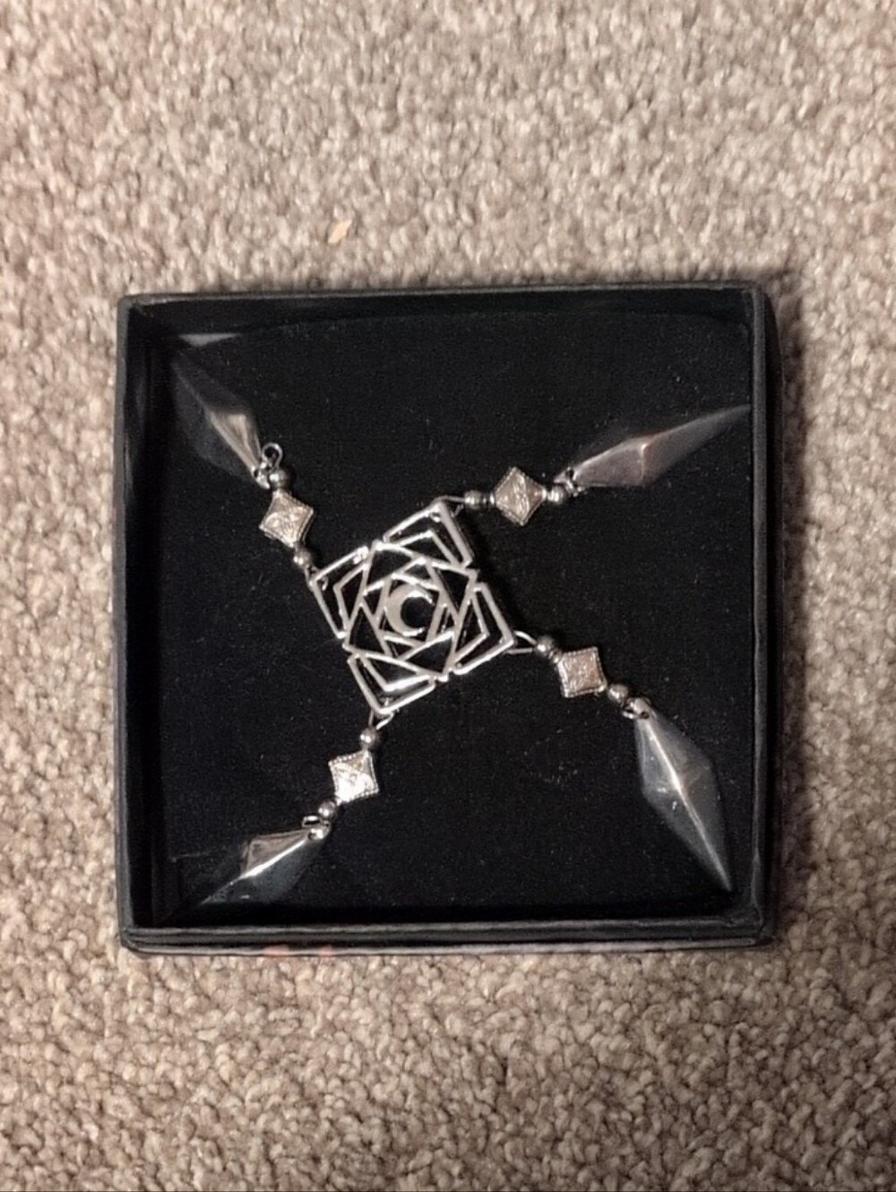 Vampire Knight Replica Cosplay Pin